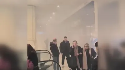İstanbul'un dev AVM'sinde yangın paniği!