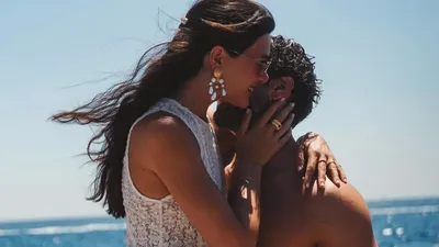 Herkes nikah tarihi beklerken, ünlü çiftin büyük aşkı bitti!