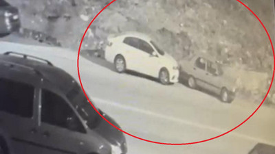 Park halindeydi, kendi kendine çalışıp, yokuş yukarı geri geri hareket edip, başka araca çarptı