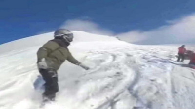 Çığ bölgesindeki kaçak kayakçı sanal devriyeye yakalandı!