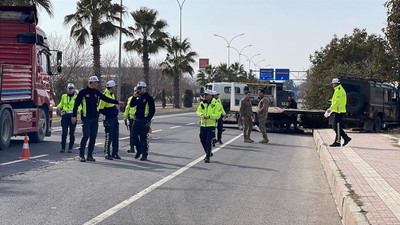 Özel harekat polislerini taşıyan zırhlı araç kaza yaptı: Yaralılar var