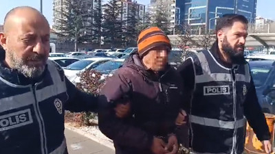 Doktorunu bıçaklayıp kendisini ''bana yapay zeka monte etti'' diyerek savundu!