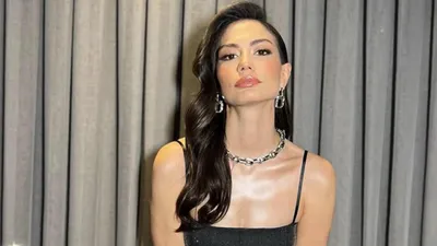 Ekranların güzel oyuncusu Demet Özdemir'in kısa saçlı hali olay oldu!