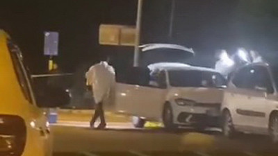 İstanbul'da şüpheli araç cephanelik çıktı: Polis bile gözlerine inanamadı!