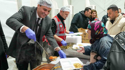 Manisa Büyükşehir Belediyesi'nden 10 bini aşkın kişiye sıcak yemek desteği