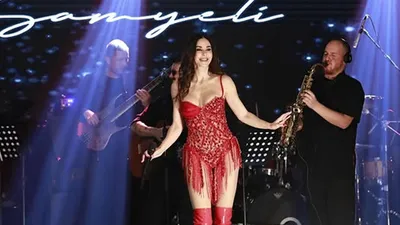 Defne Samyeli ünlüleri yaylım ateşine tuttu