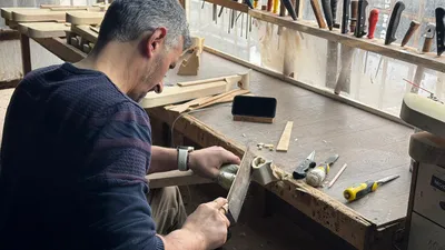 Elektrik akımına kapılınca hayatı değişti, hem usta, hem de kendi işinin patronu oldu