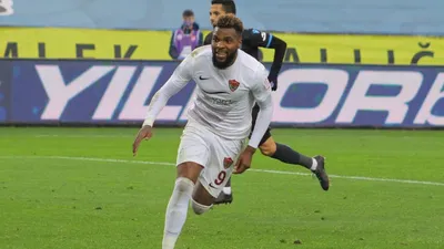 Süper Lig'in eski gol kralı 28 yaşında hayatını kaybetti!