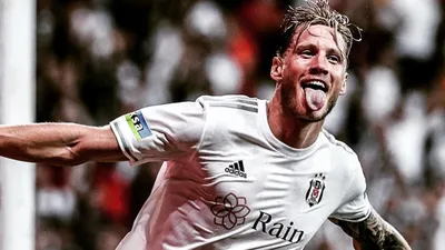 32 yaşındaki Wout Weghorst Türkiye'ye geri dönüyor!