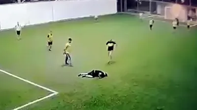 Halı sahada bir ölüm daha! Kahreden görüntüler
