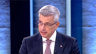 Sağlık Bakanı Memişoğlu ''ben de sezaryenim'' deyip sigara örneği verdi