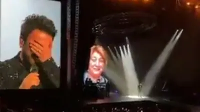 Tarkan'ın en zor konseri... Megastar sahnede gözyaşları içerisinde kaldı