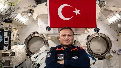 Türkiye'nin ilk astronotu Alper Gezeravcı yeni ''uzay'' hamlesini açıkladı