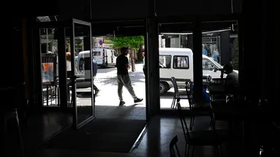 Avrupa'daki elektrik krizi Türkiye'ye sıçrar mı? Bakan Bayraktar'dan dikkat çeken açıklama