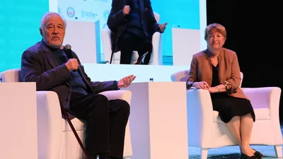 İlber hocadan Cumhurbaşkanlığı'nın etkinliğinde dikkat çeken tarikat ve parti üyeliği çıkışı