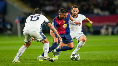 Oh be! Gerçek futbol meğer buymuş: Barcelona ile Inter futbolseverleri futbola doyurdu!