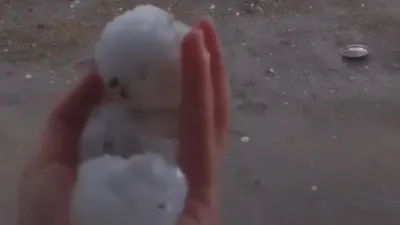 Adana'da tarım arazilerini dolu vurdu