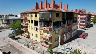 13 kişinin yaralandığı doğalgaz patlamasının şiddeti gündüz ortaya çıktı
