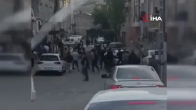 Yine İstanbul, yine Esenyurt, yine olay: Mahalle savaş alanına döndü!