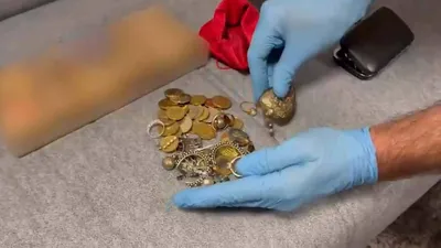 Havalimanında diş macunu tüpünün içinden 20 milyon TL'lik tarihi eser çıktı