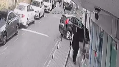 İstanbul'da korkunç ölüm: 5 yaşındaki minik çocuk servis aracının altında canverdi