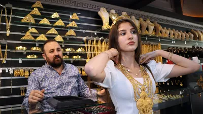 Ekonomik kriz sonunda onları da vurdu: Artık hepsi sahte!