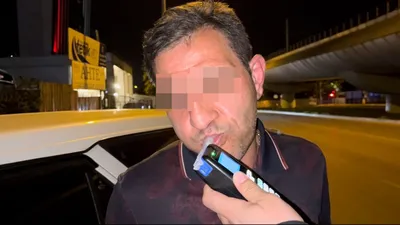 Trafik canavarının yanıtını duyan polis donup kaldı!
