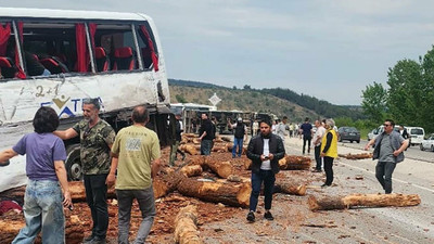 Çanakkale'de feci kaza: Çok sayıda ölü ve yaralı var