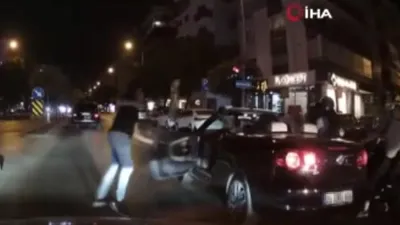 Döner bıçaklı trafik magandası kamerada