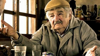 Dünyanın en fakir devlet lideri, ''saraysız başkan'' hayatını kaybetti!