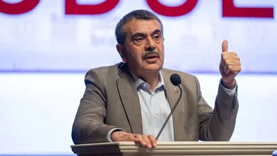 Bakan Tekin duyurdu: Eğitim sistemini bir daha değiştirelim teklifi bakın kimden gelmiş