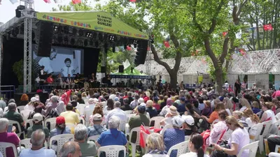Uluslararası 12. Sarıyer Edebiyat Günleri şiir, konser, söyleşilerle devam ediyor
