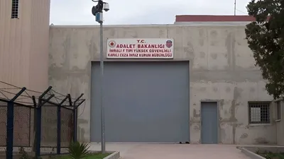 Bebek katilinin İmralı'daki yeni komşuları belli oldu
