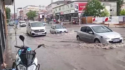 Tam yaz geldi derken... İstanbul'u dolu ve sağanak vurdu!