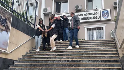 Eski eşinin sevgilisini bıçaklayarak öldürdü