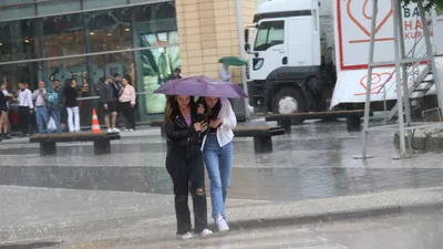 Şemsiyeleri hazırlayın: Çok sayıda ilimiz için sağanak yağış bekleniyor...