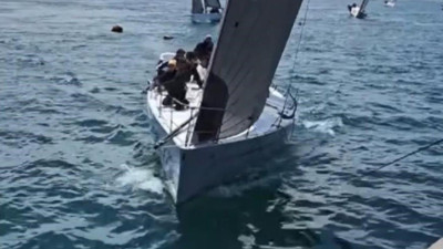 İstanbul Boğazı'nda nefes kesen anlar! Faciaya ramak kaldı