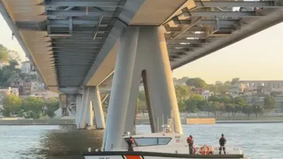 Haliç Köprüsü'nde intihar girişimi! Genç kadını ölümden çekip aldılar...