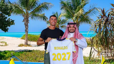Cristiano Ronaldo imzayı attı!