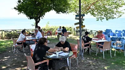 Muratpaşa'da kıdemli kent sakinleri mangalada kapıştı