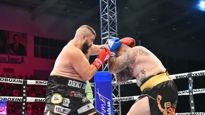 WBC Asya Şampiyonu Tuncelili Umut Çamkıran, ünvan maçında rakibini devirdi