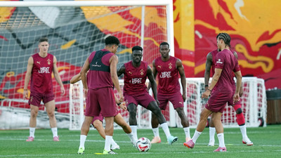 Taraftar Osimhen'i beklerken... Galatasaray'dan iki sürpriz transfer!