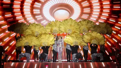 Jennifer Lopez, Sharm El Sheikh'i salladı! Türk ünlüler de locadan izledi