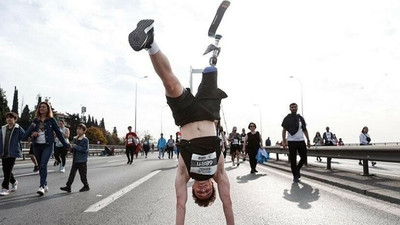 Türkiye'nin engelli gururu, şimdi kendisi gibi engeli olan diğer gençler için kolları sıvadı!