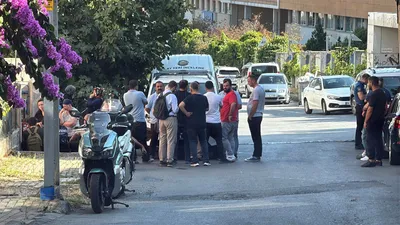 İstanbul'da sır ölüm: Yerde yüzüstü yatar halde bulundu