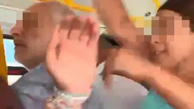 İstanbul'da İETT otobüsünde kıyamet koptu: Birbirlerine biber gazı sıktılar!