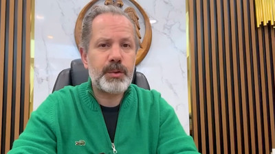 Altın yatırımı tavsiyeleriyle tanınan İslam Memiş bakın kim ile kardeş çıktı!