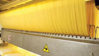 Ünlü firmaya büyük şok ! Tonlarca makarna...