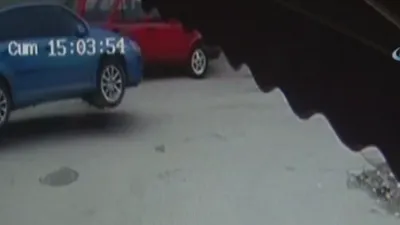 Rögar kapağı otomobili pert etti !