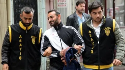 Yenge katili gülerek cezaevine girdi